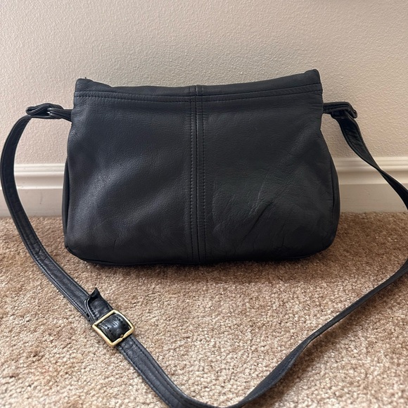 Victoria leather company purse Crossbody Flap Front Black - Picture 2 of 8